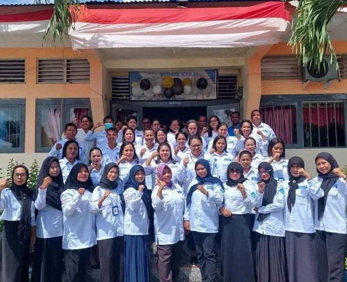Mengasah Bakat Seni: Workshop Lukisan dan Seni Kerajinan untuk Siswa Sekolah